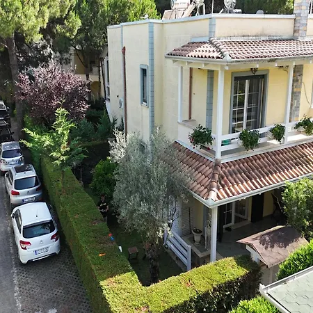 Seaside Serenity Stylish 3-bedroom Villa Plazhi San Pietro
