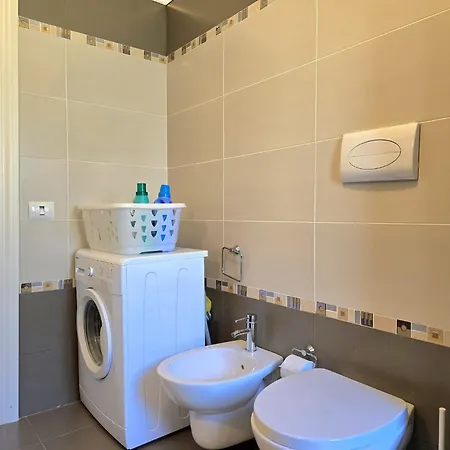 Villa Seaside Serenity Stylish 3-bedroom Plazhi San Pietro