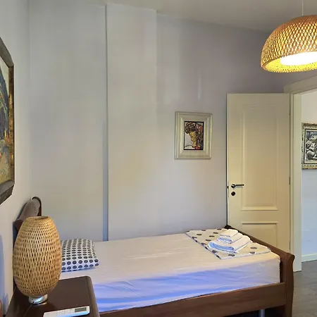 Seaside Serenity Stylish 3-bedroom * Plazhi San Pietro