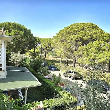 Seaside Serenity Stylish 3-bedroom Villa Plazhi San Pietro